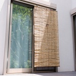 日よけと目隠しをかねた風情あるアイテム　すだれの取付け方法
