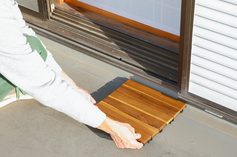 手順2：1枚目を置く