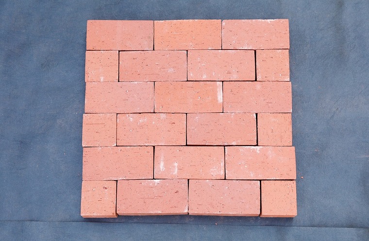 ランニングボンドパターン