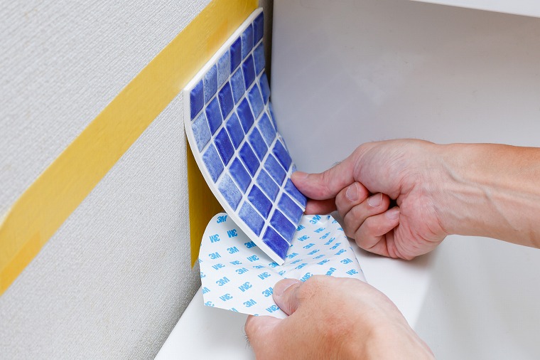 タイルシート貼り付け