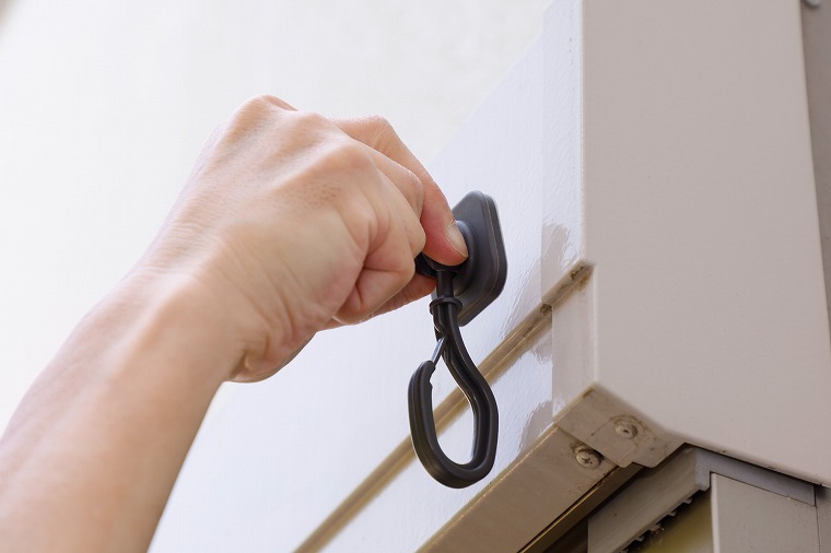 フックを取り付ける